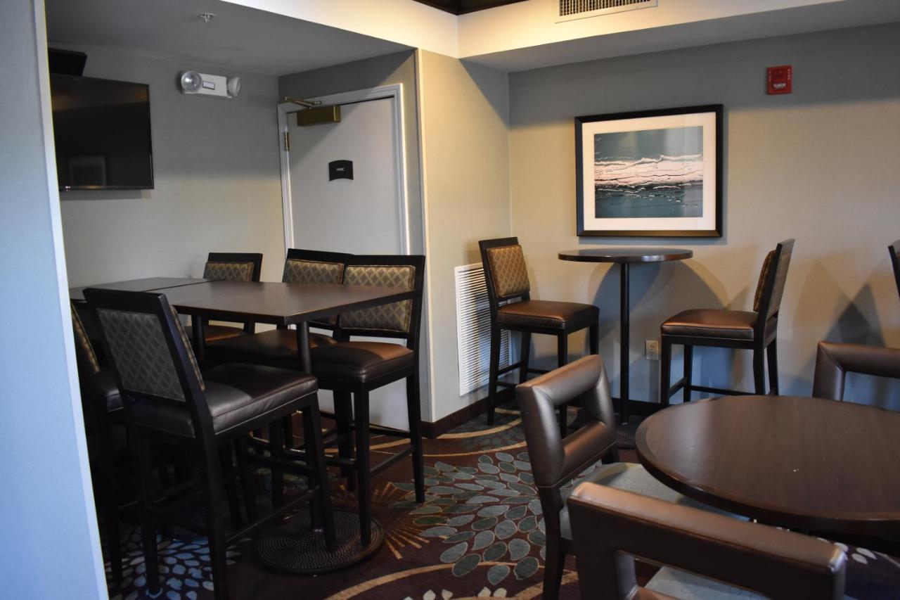 Staybridge Suites Cranbury - South Brunswick By Ihg Екстер'єр фото